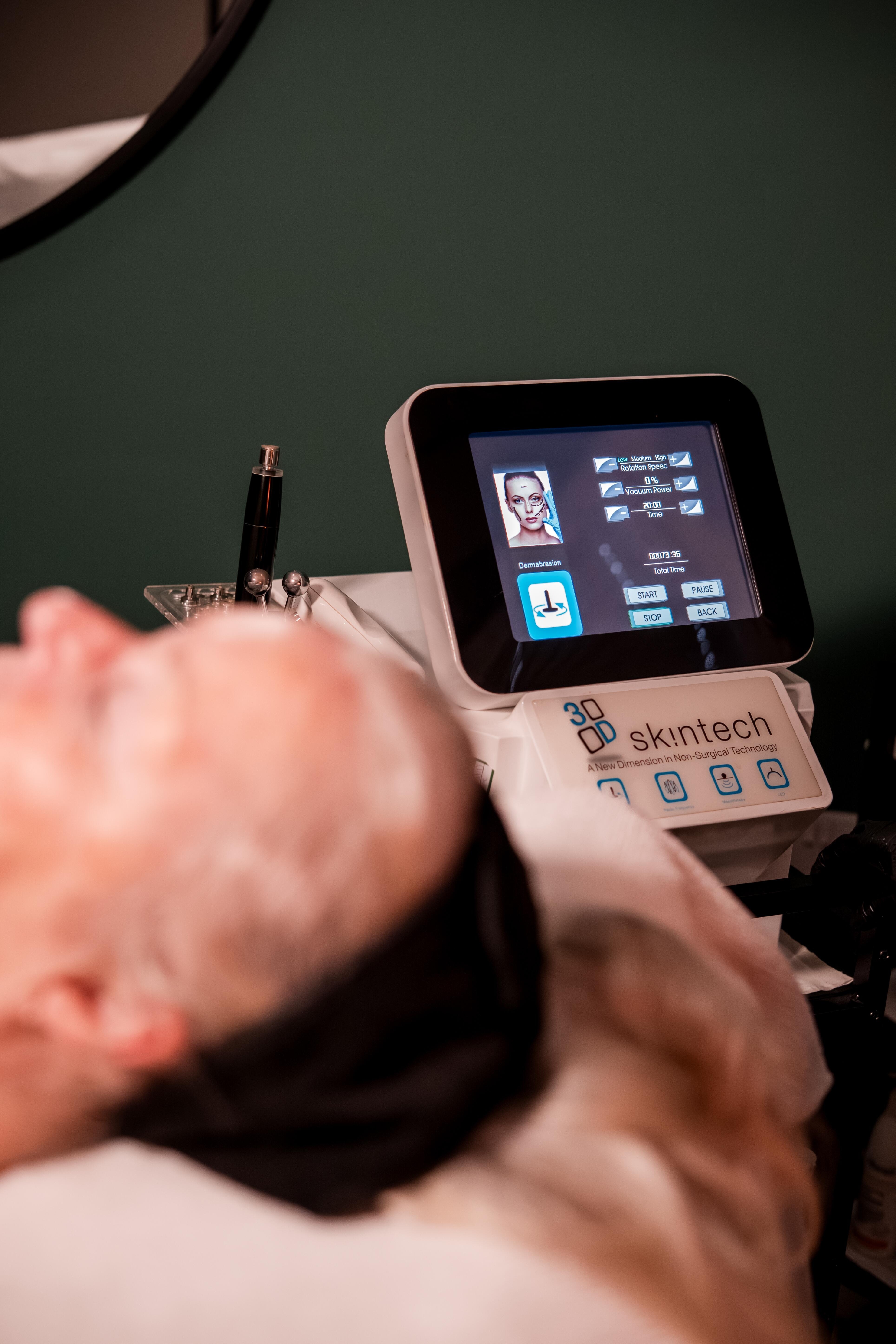 3D Skintech facial treatment room